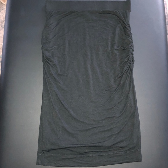 BR black side ruched midi length skirt - Picture 6 of 6